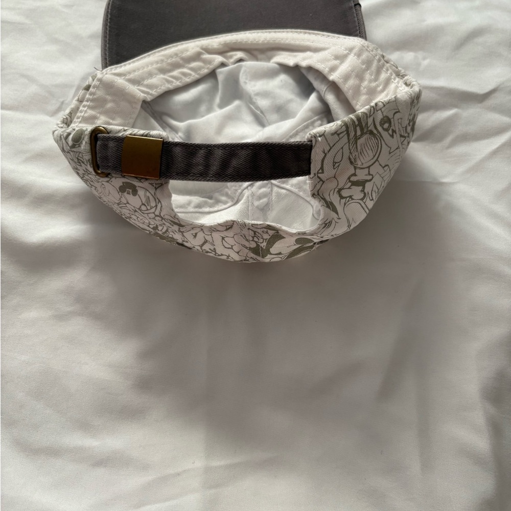 Disney Mickey Mouse Hat - Black and White - Picture 4 of 4